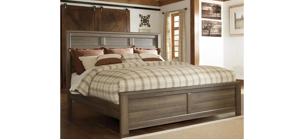 Juararo California King Panel Bed