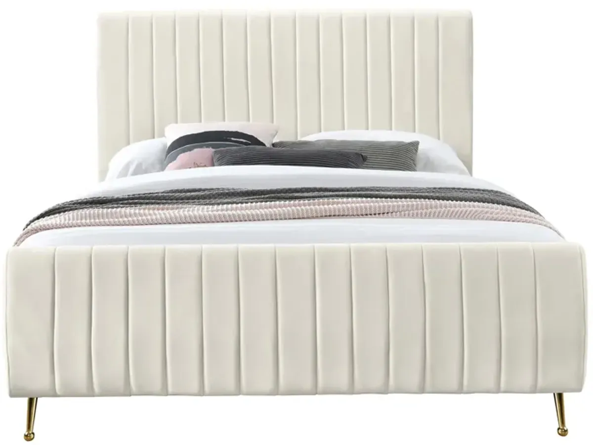 Zara King Bed in Cream White by Meridian Furniture