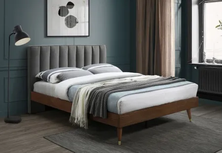 Vance King Bed in Gray by Meridian Furniture