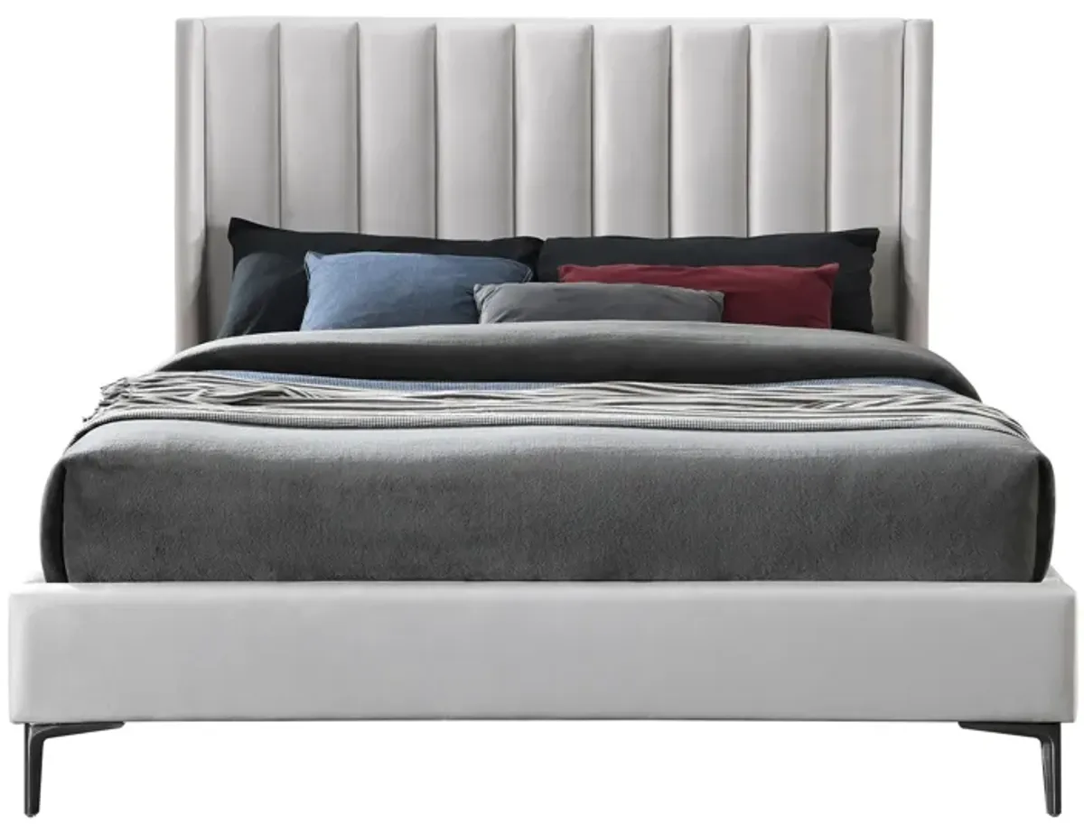 Nadia King Bed in Gray by Meridian Furniture