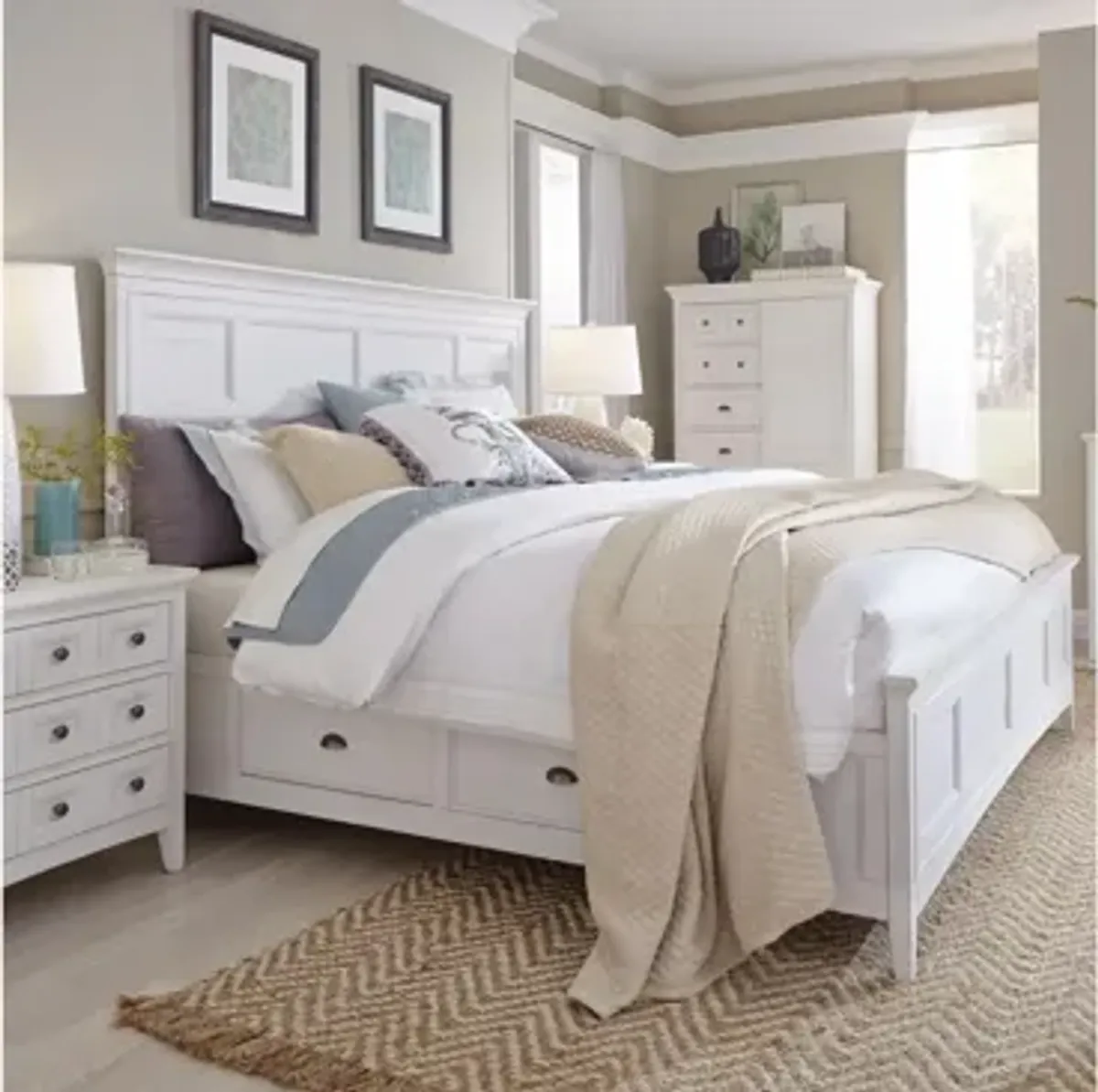 Ivy Ridge Storage Bed