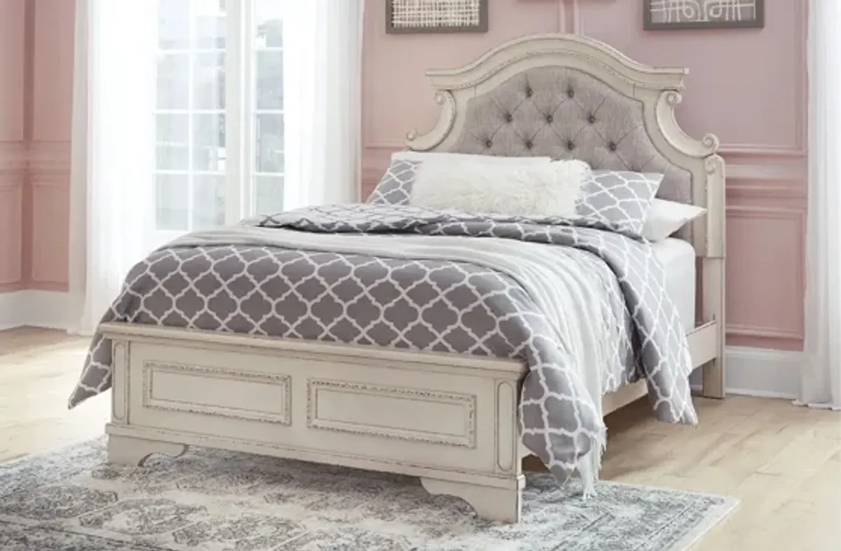 Libbie Upholstered Panel Bed