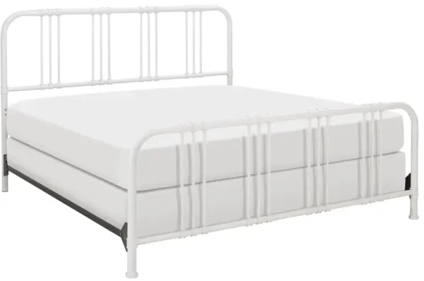 Everly Metal Bed
