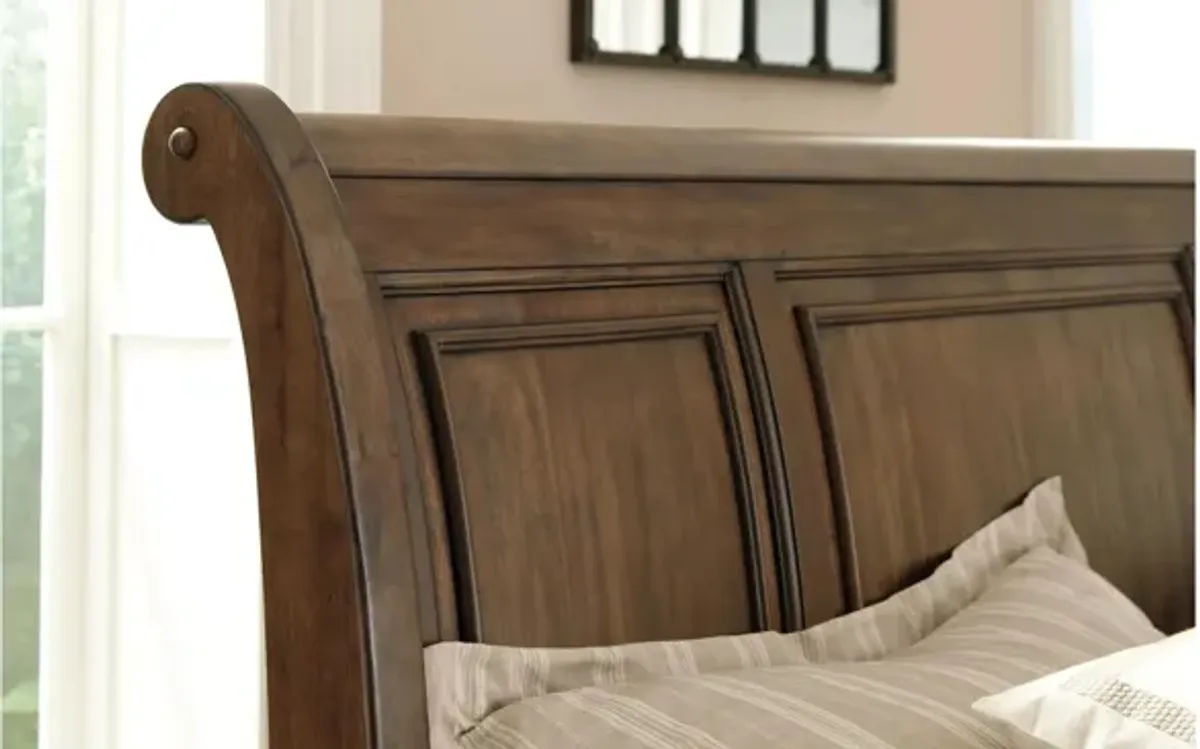 Flynnter Sleigh Bed with Storage Drawers