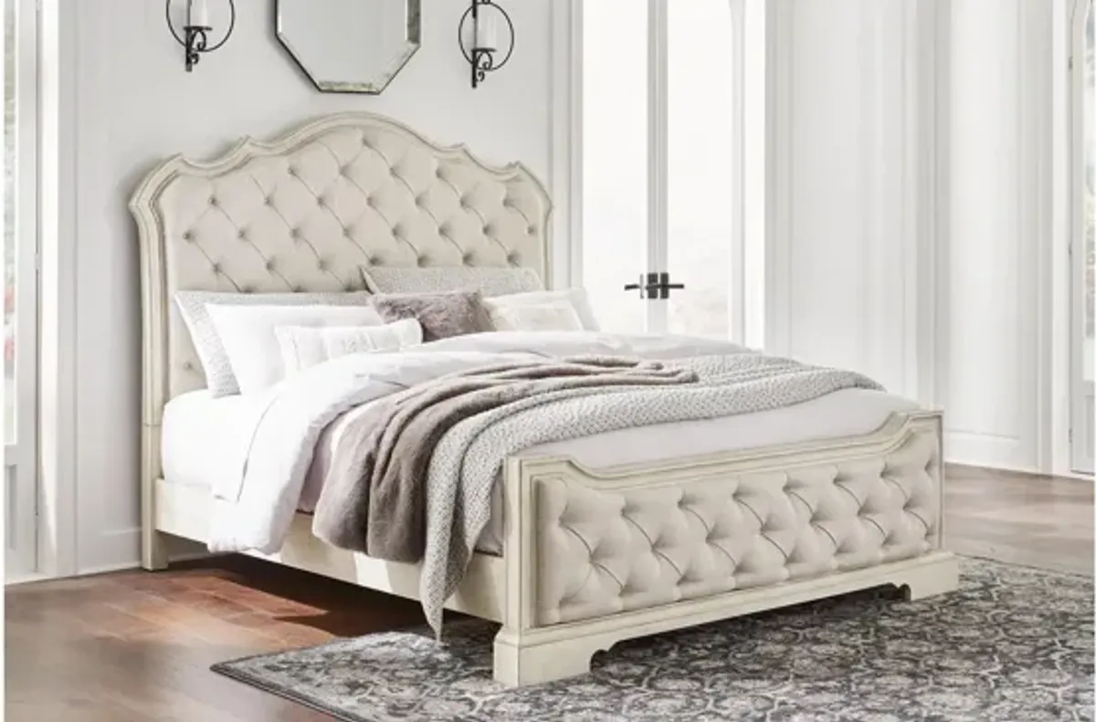 Arlendyne Upholstered Bed