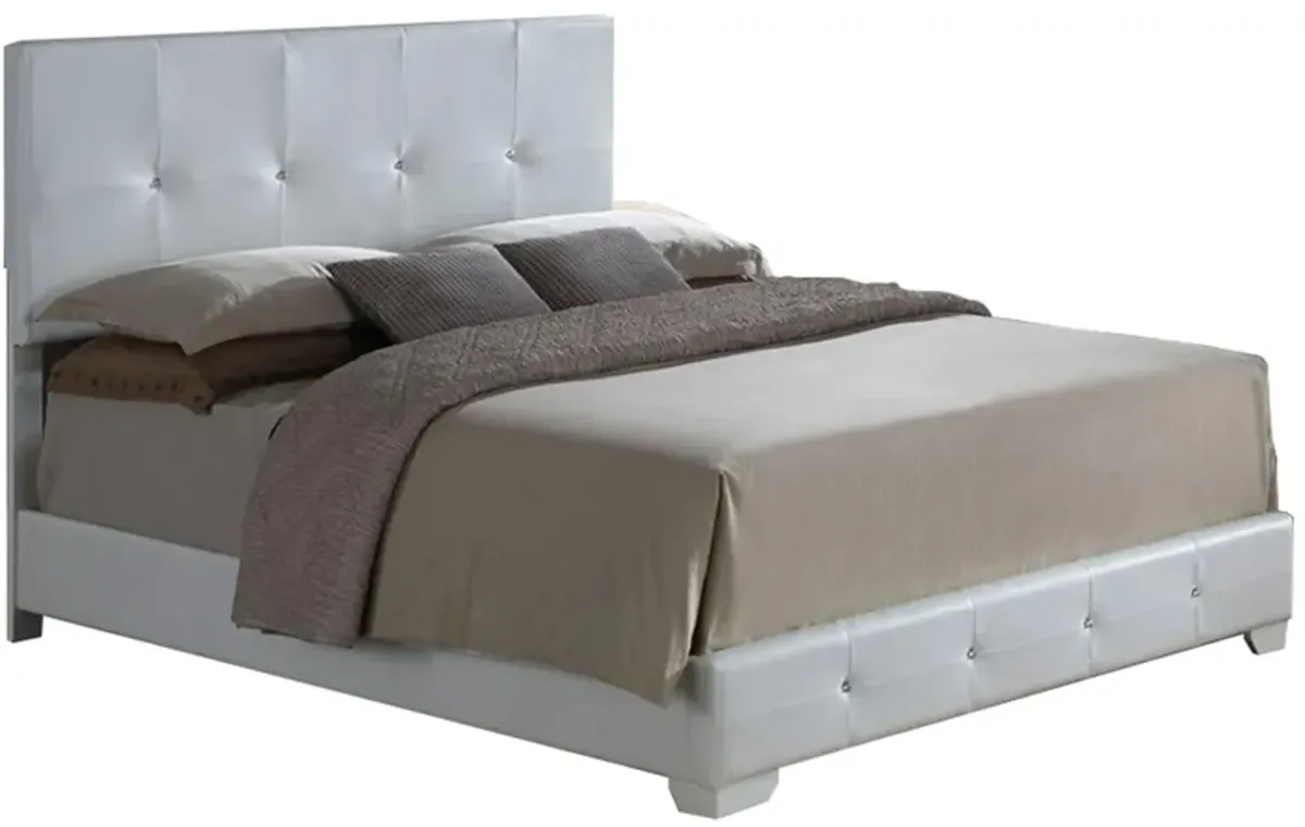 Nicole Bed in White by Glory Furniture