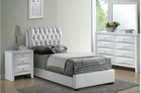 Marilla 4-piece Upholstered Bedroom Set in White by Glory Furniture