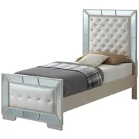 Hollywood Hills Bed in Pearl by Glory Furniture