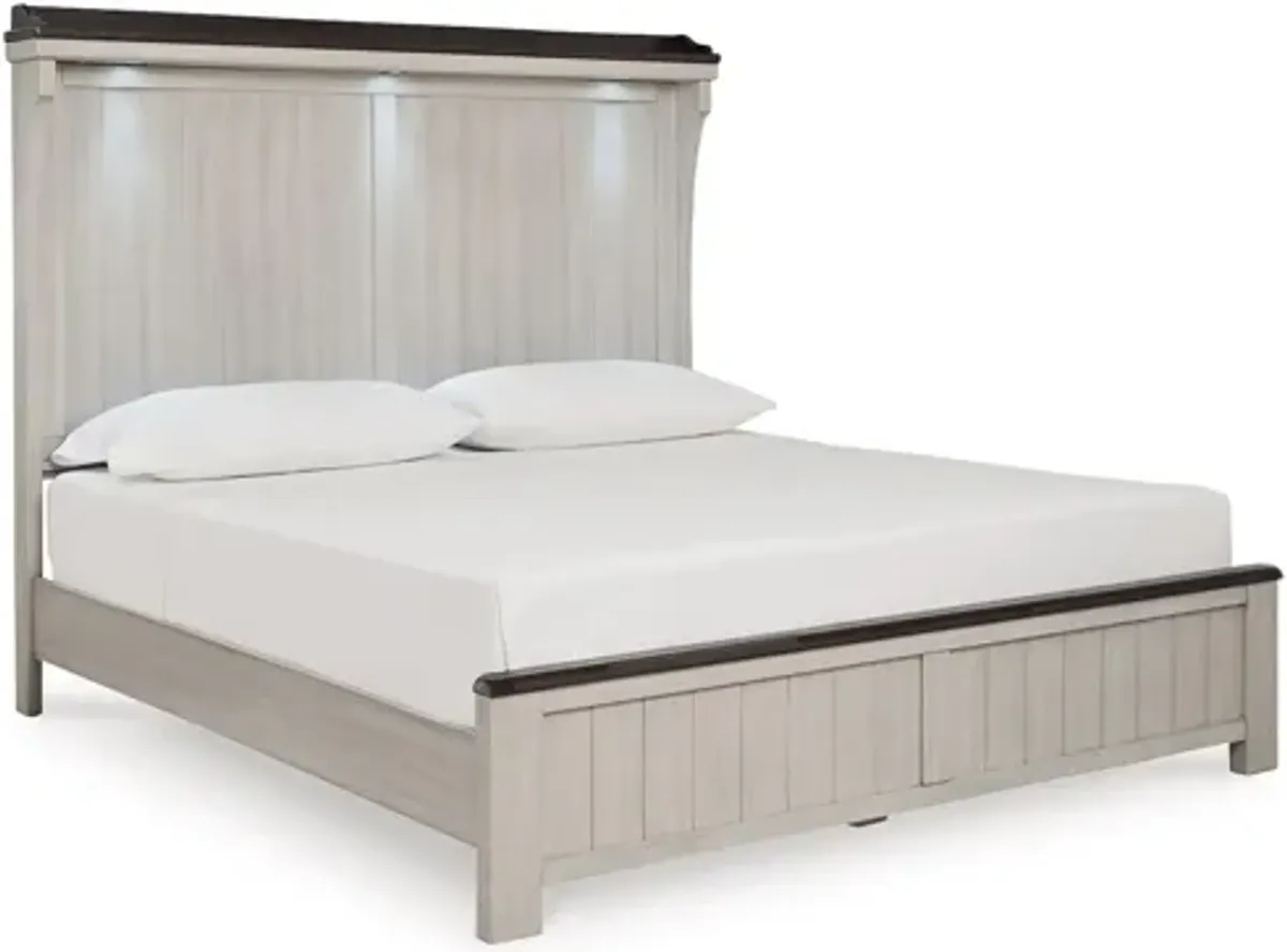 Darborn Panel Bed