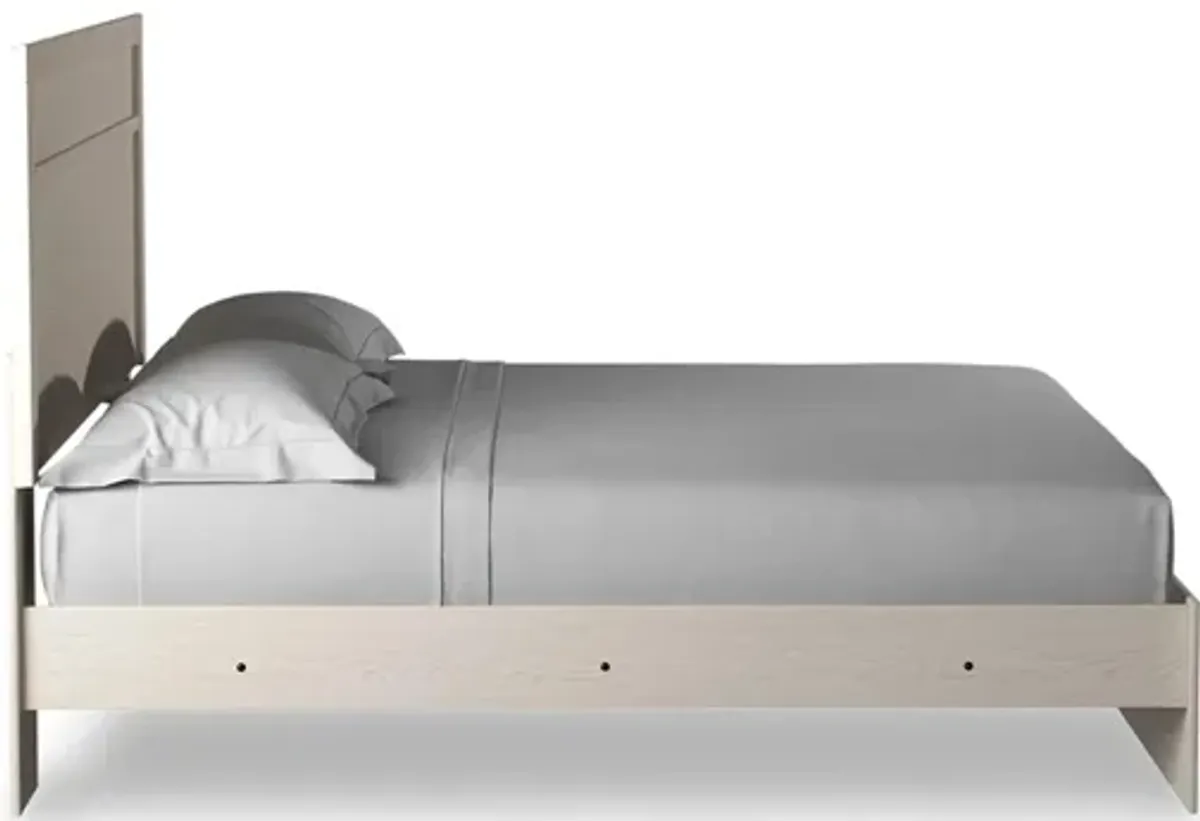 Stelsie King Panel Bed