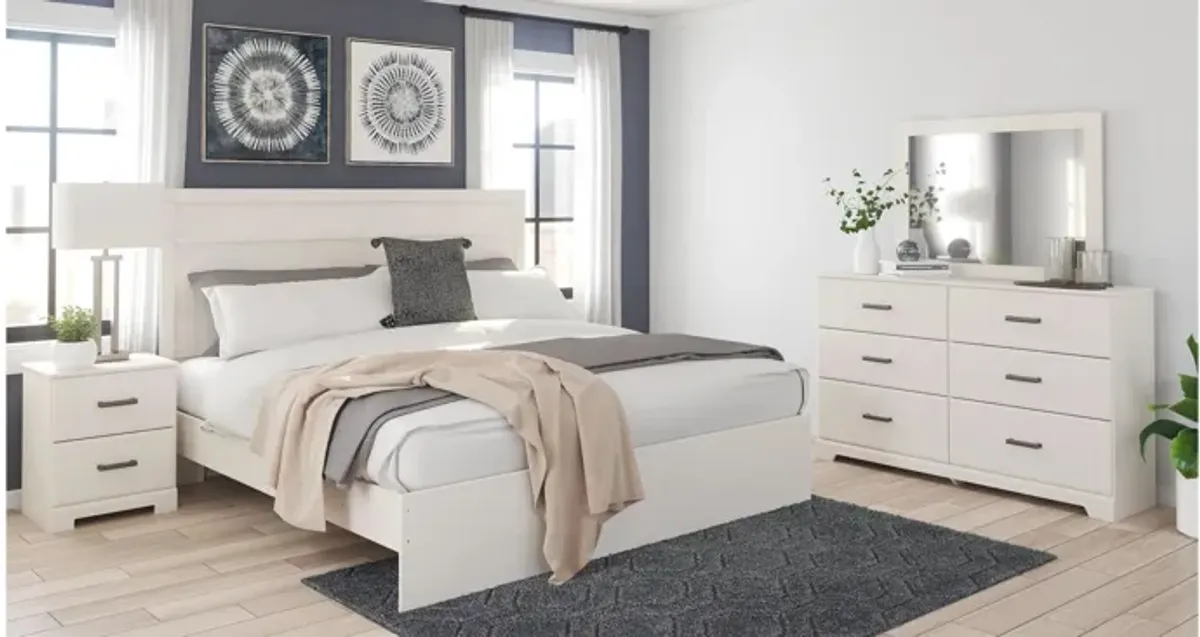 Stelsie King Panel Bed