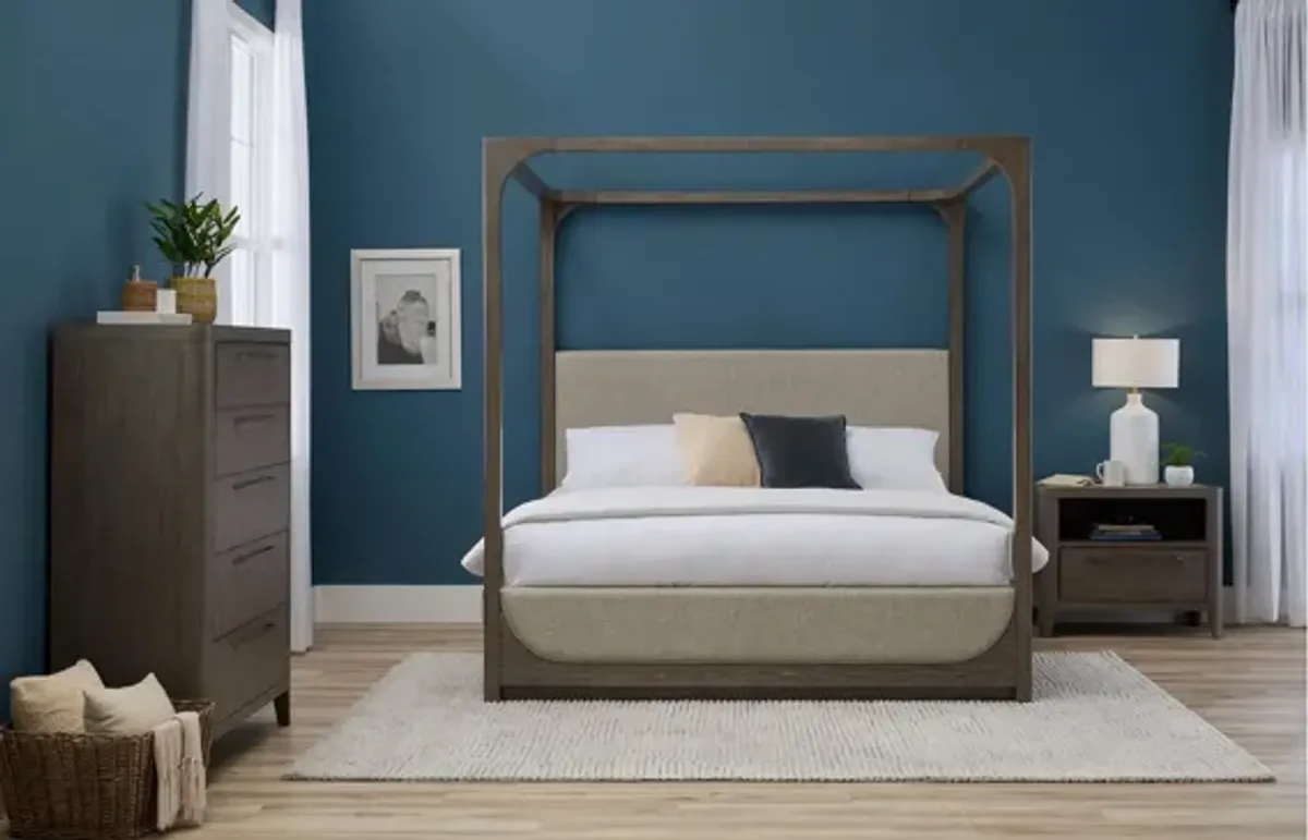 Castleton Canopy Bed