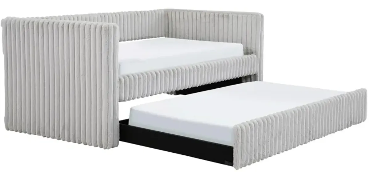 Bombay Daybed w/ Trundle