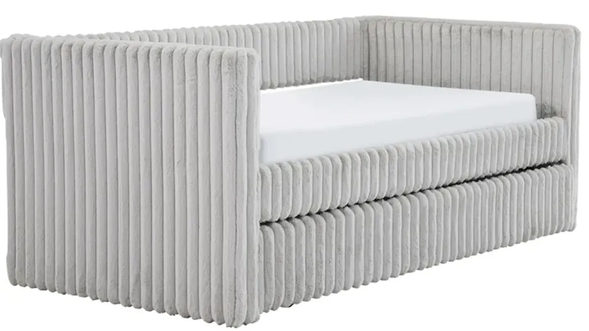 Bombay Daybed w/ Trundle