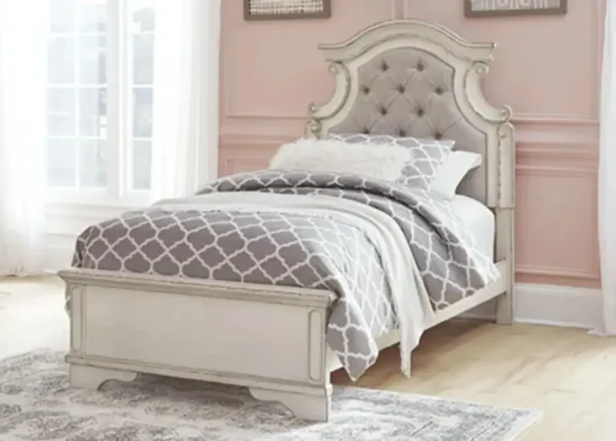 Libbie Upholstered Panel Bed