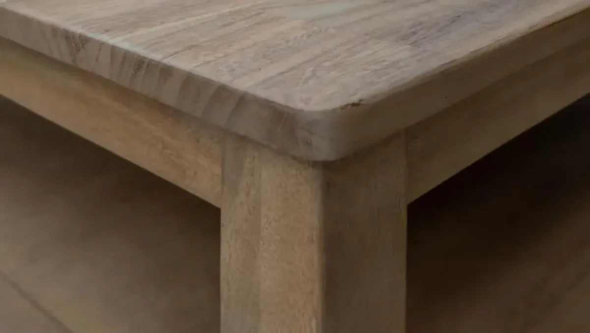 Natural Parota Deluxe Cocktail Table