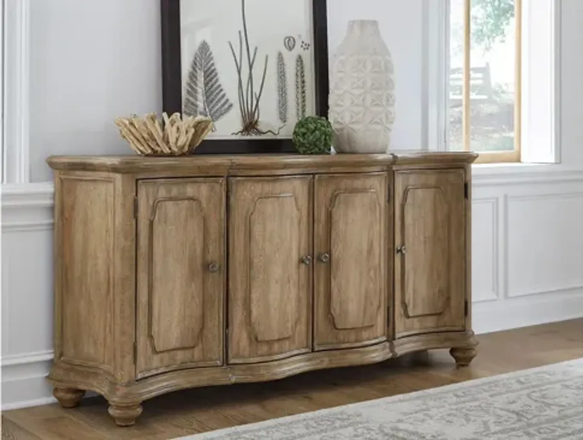 Weston Hills 4 Door Buffet