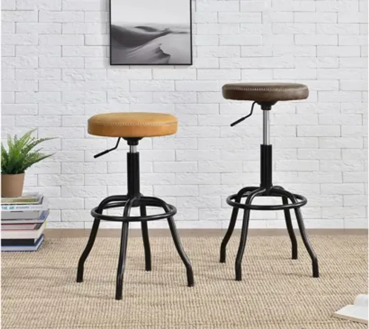 Eaton Gaslift Swivel Bar Stool