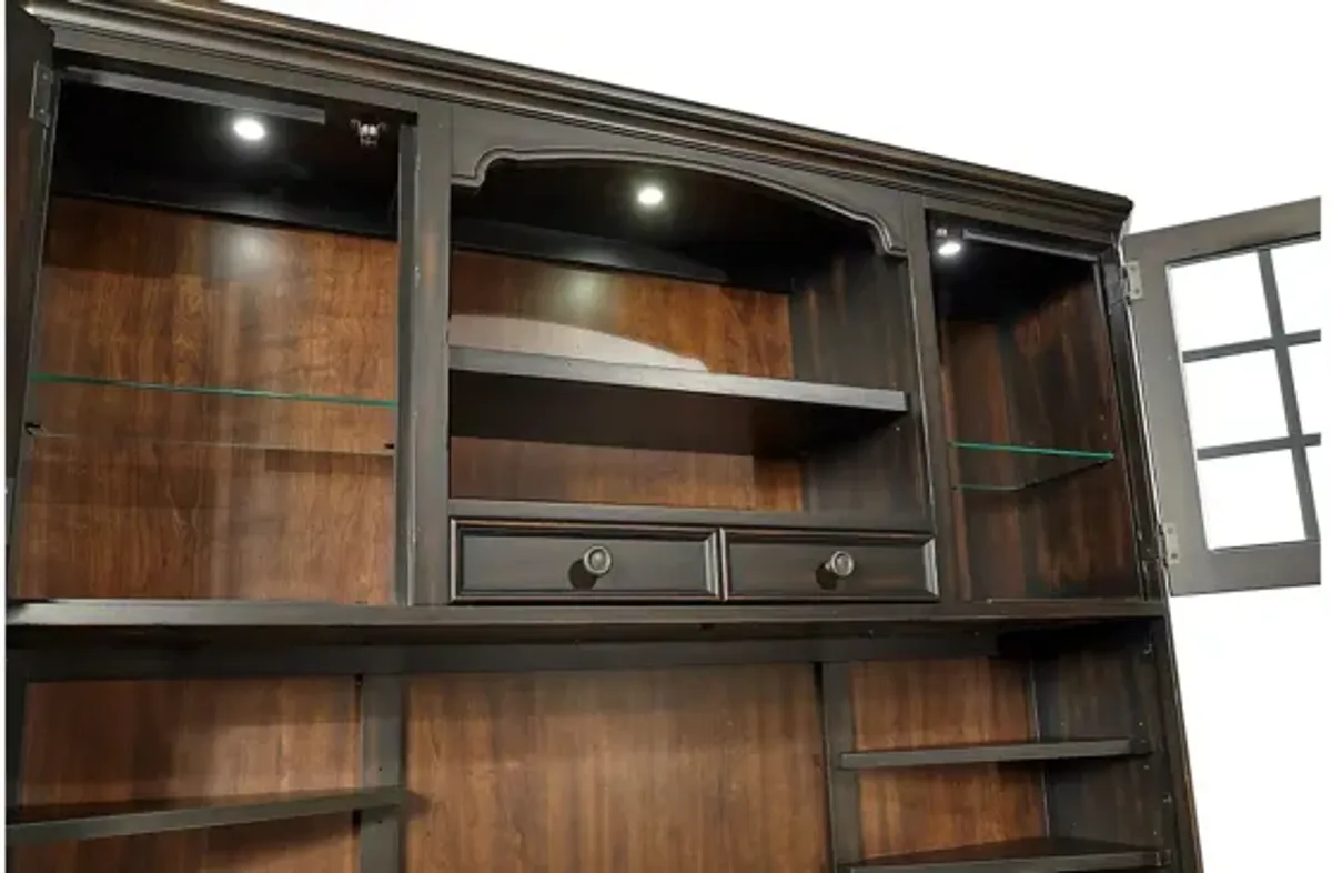 Hampton Credenza Hutch