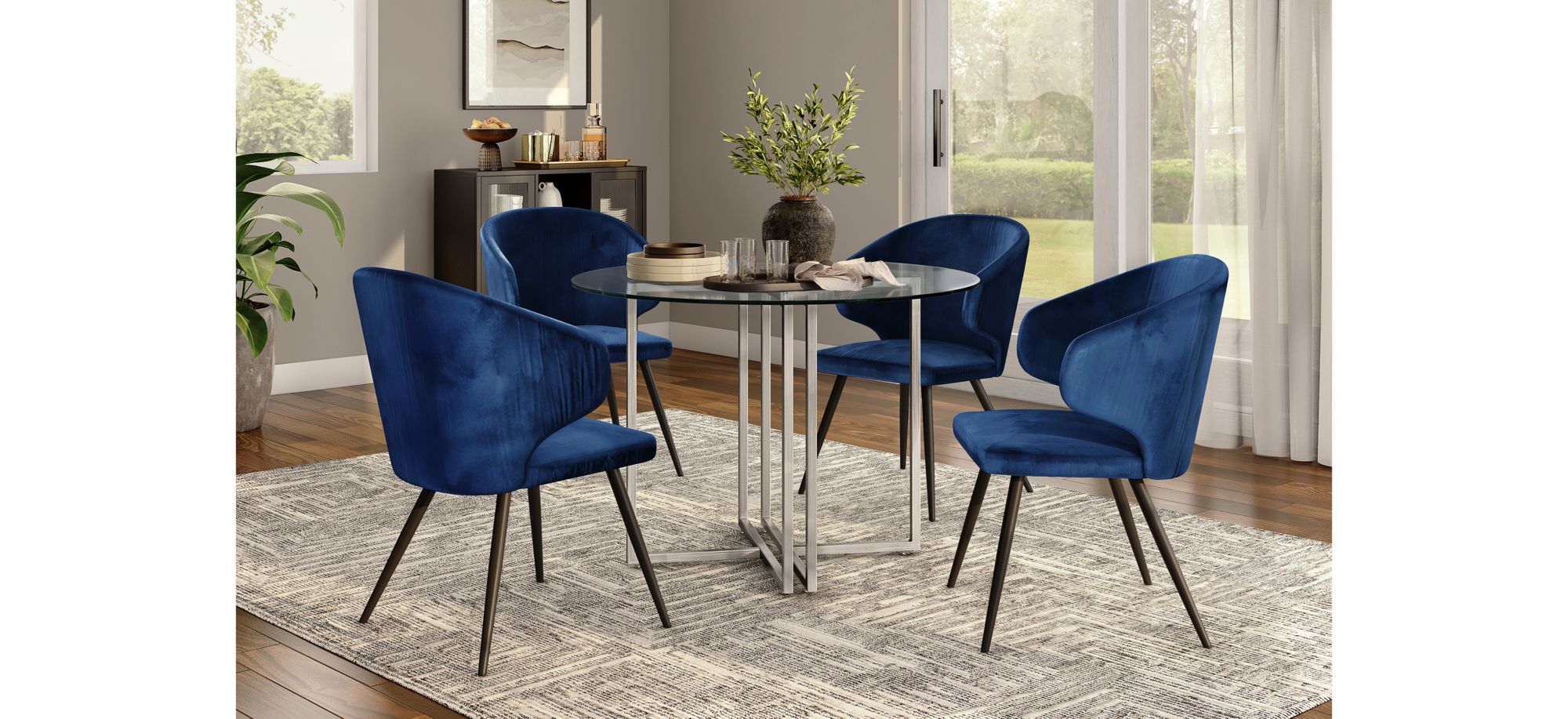 Legend 42" Round Dining Table