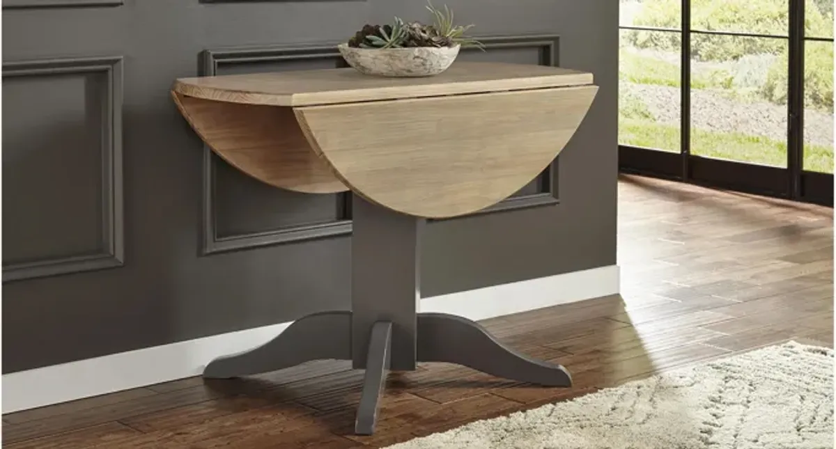 Port Townsend 3-pc. Round Drop-Leaf Dining Set