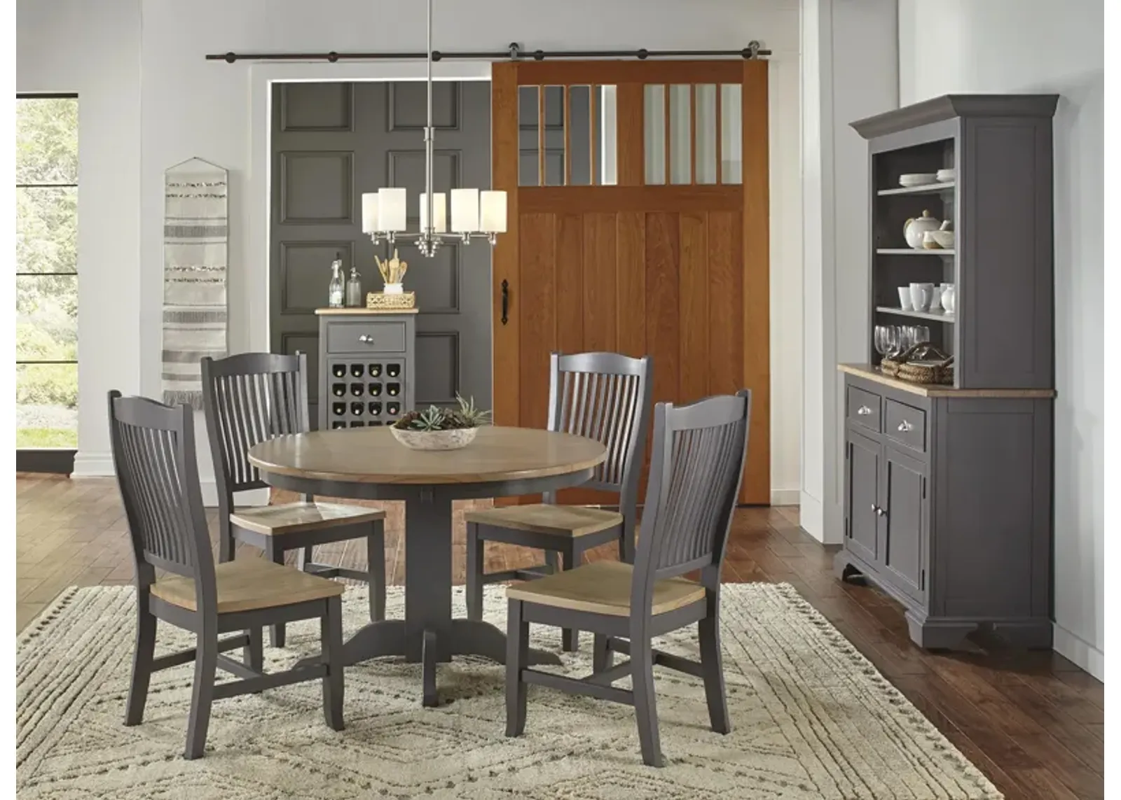 Port Townsend 5-pc. Round Dining Set