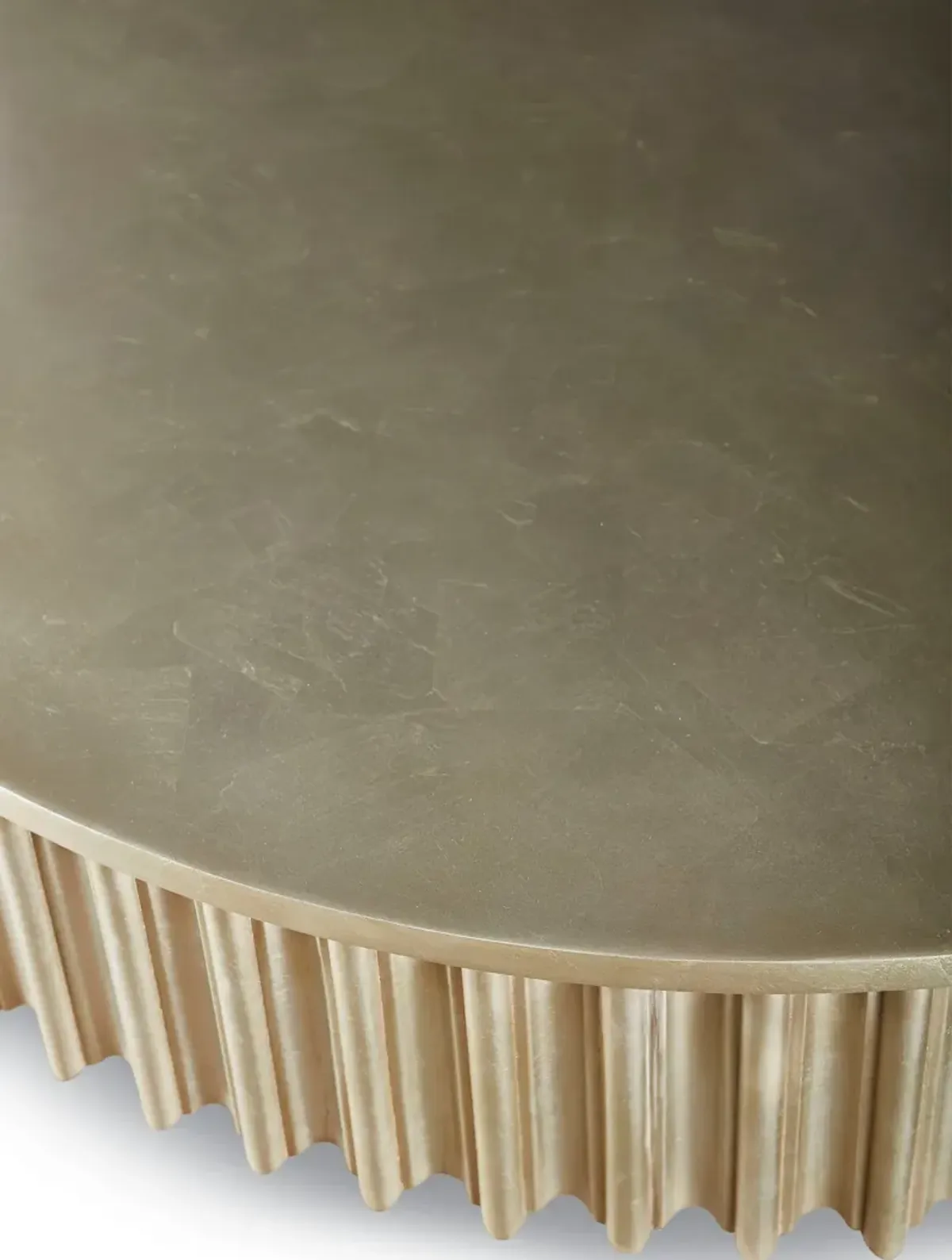 Reese Round Cocktail Table