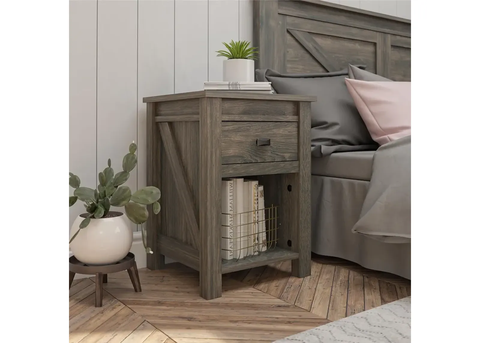 Farmington Nightstand