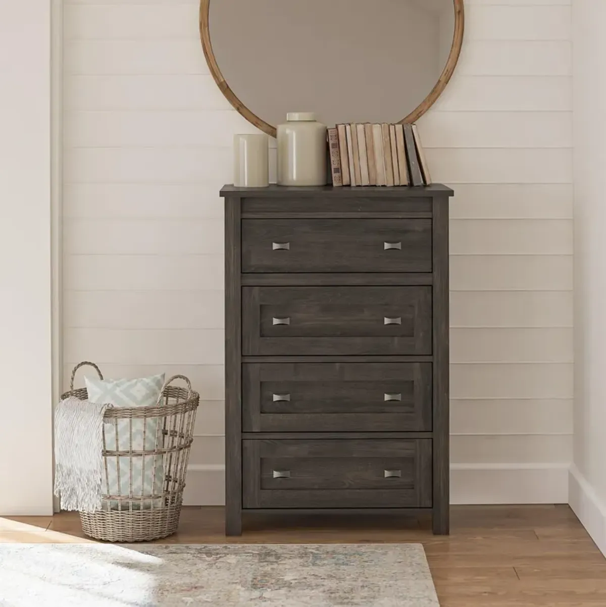 Farmington 4 Drawer Rustic Farmhouse Dresser with Linen Interiors