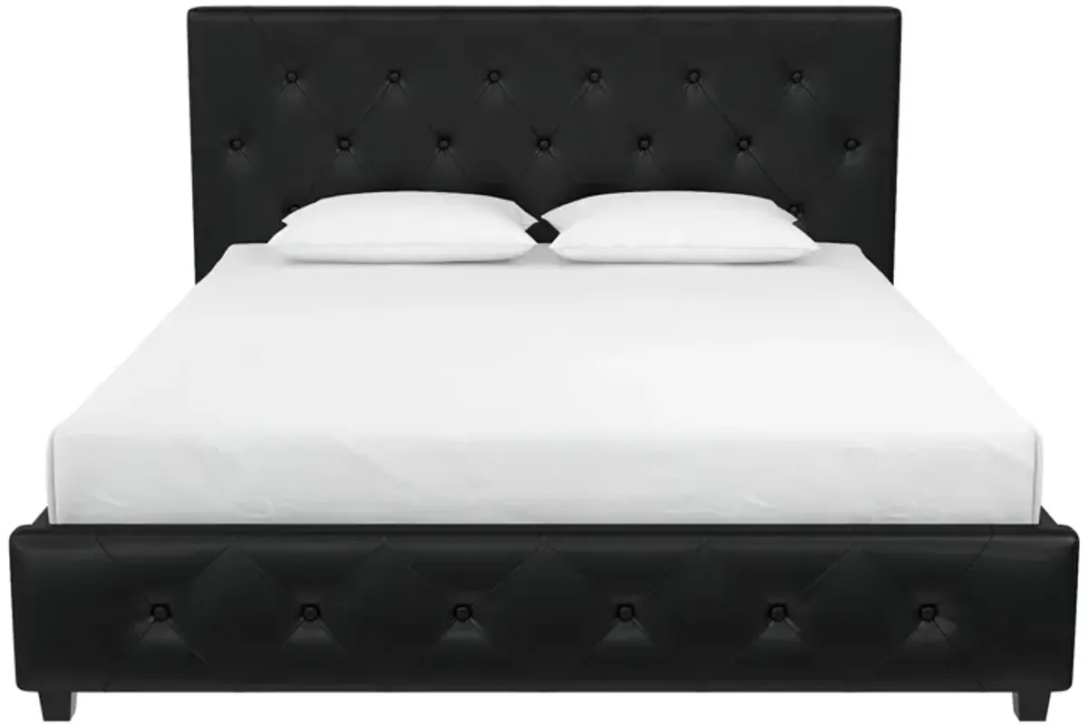 Dakota Upholstered Platform Bed With Diamond Button Tufted Heaboard