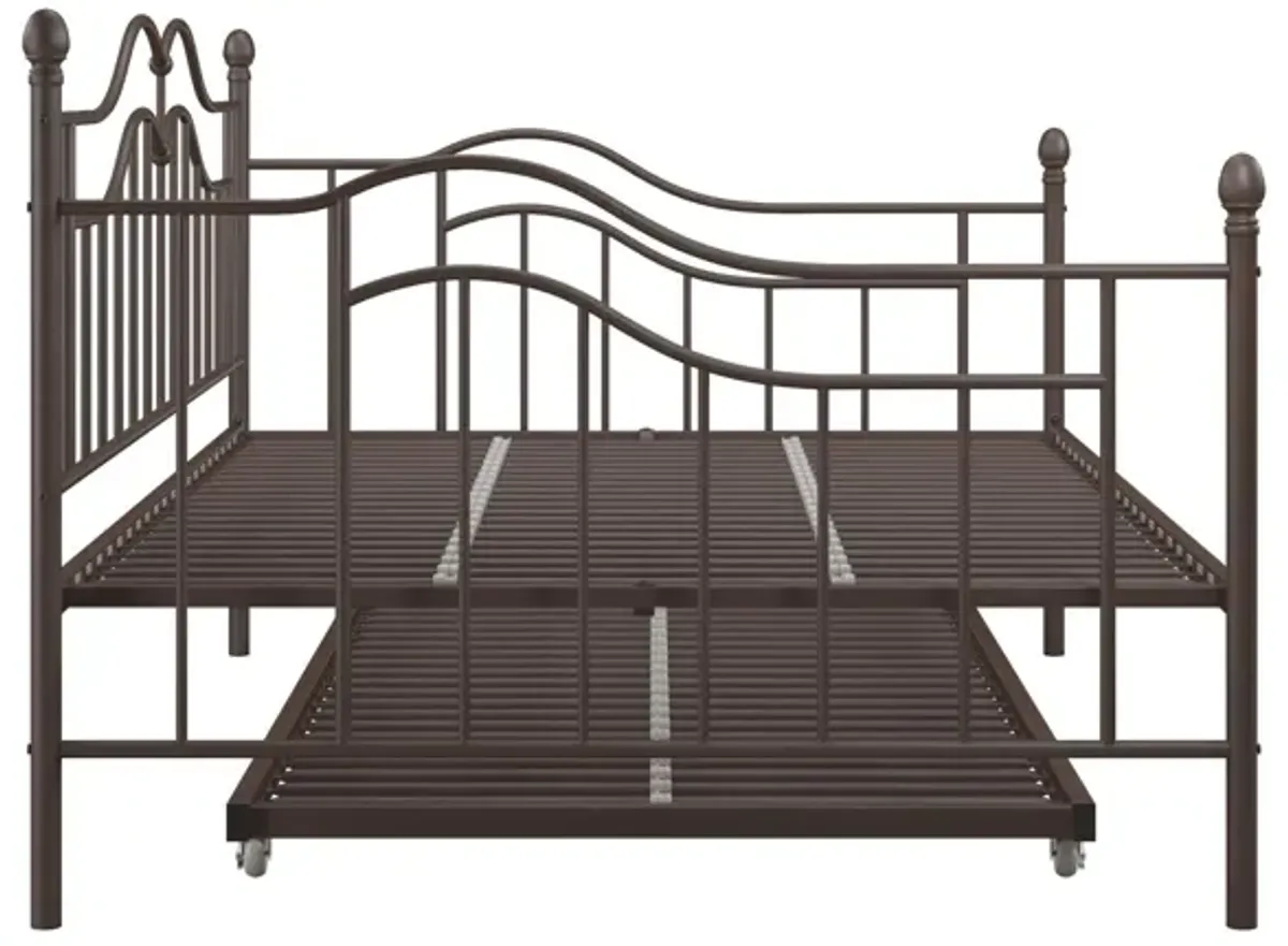 Tokyo Metal Daybed and Trundle Set with Metal Slats