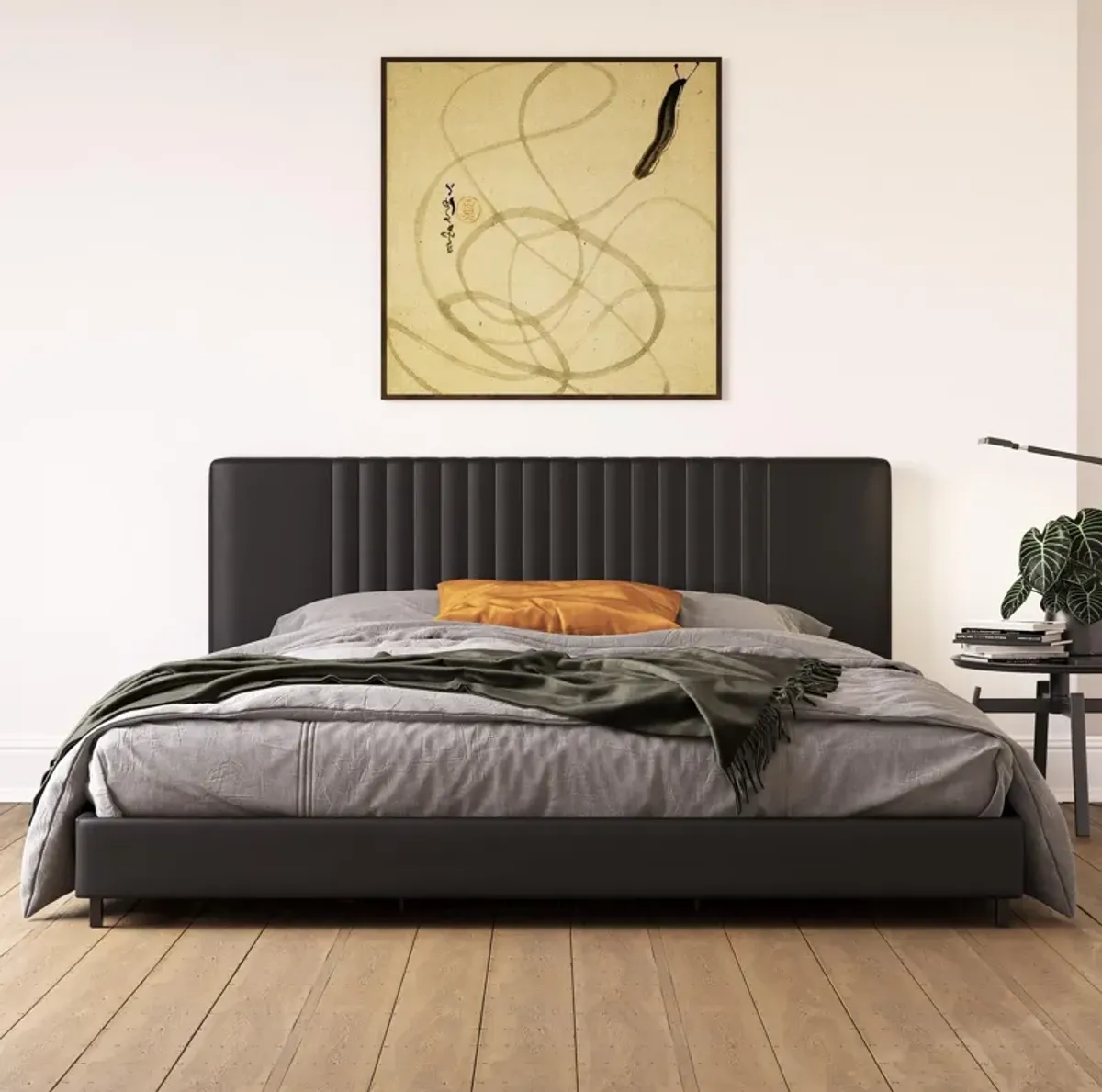 Rio Faux Leather Upholstered Platform Bed with Tufted Headboard