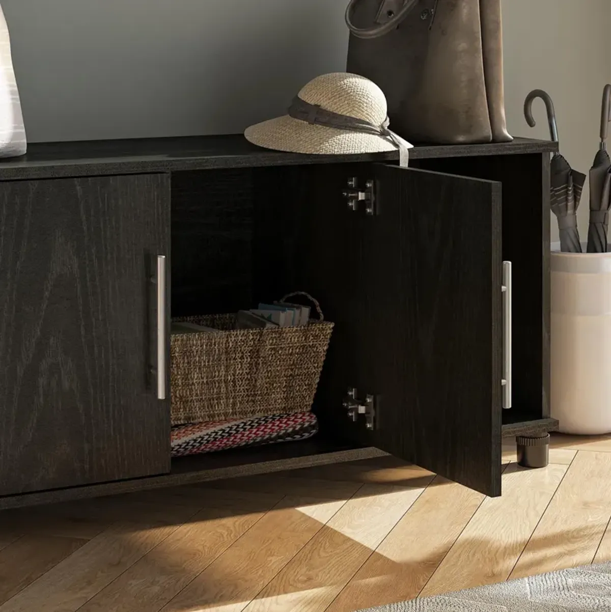 Shoe Storage Bench with 2 Open and 2 Closed Storage Compartments