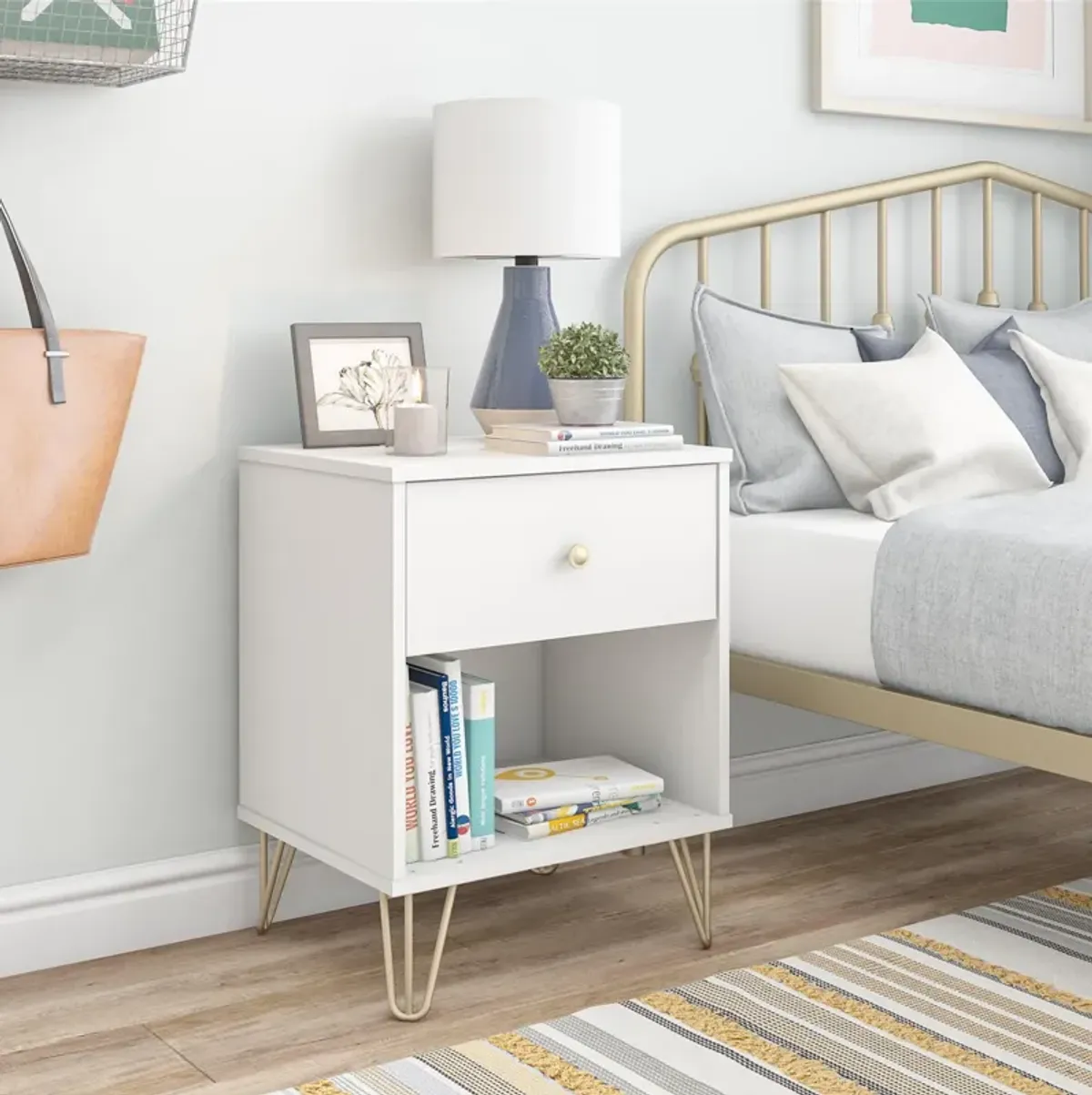 Finley Nightstand with 1 Drawer and Gold Hairpin Legs