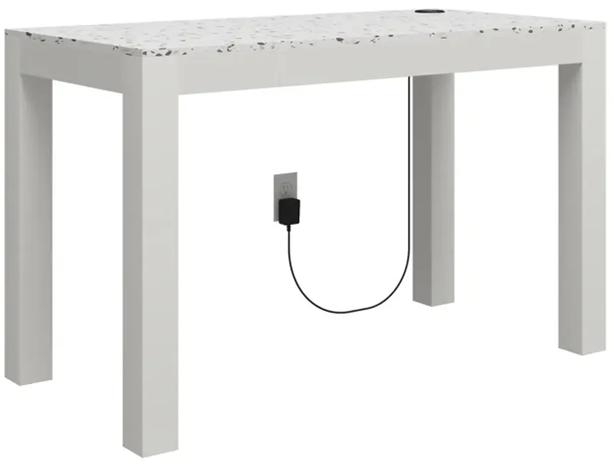 Astor Desk with Wireless Charger