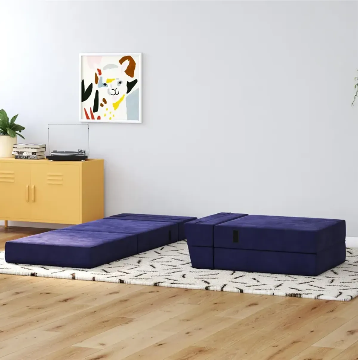 The Flower Modular Chair and Lounger Bed with 5-in-1 Design