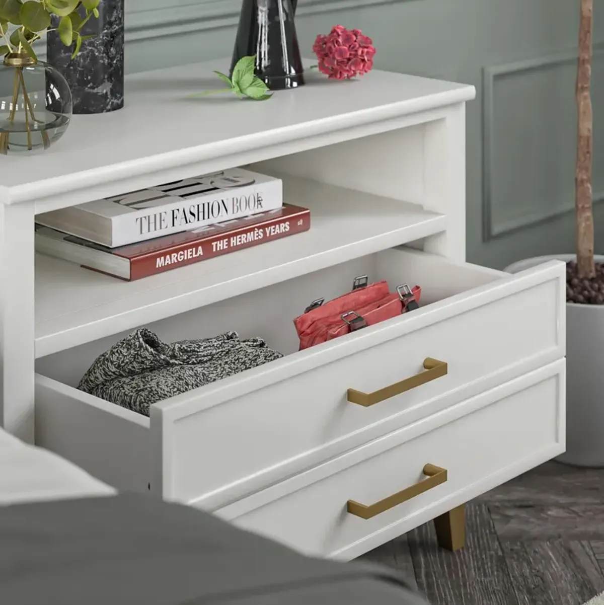 Westerleigh Wide Nightstand