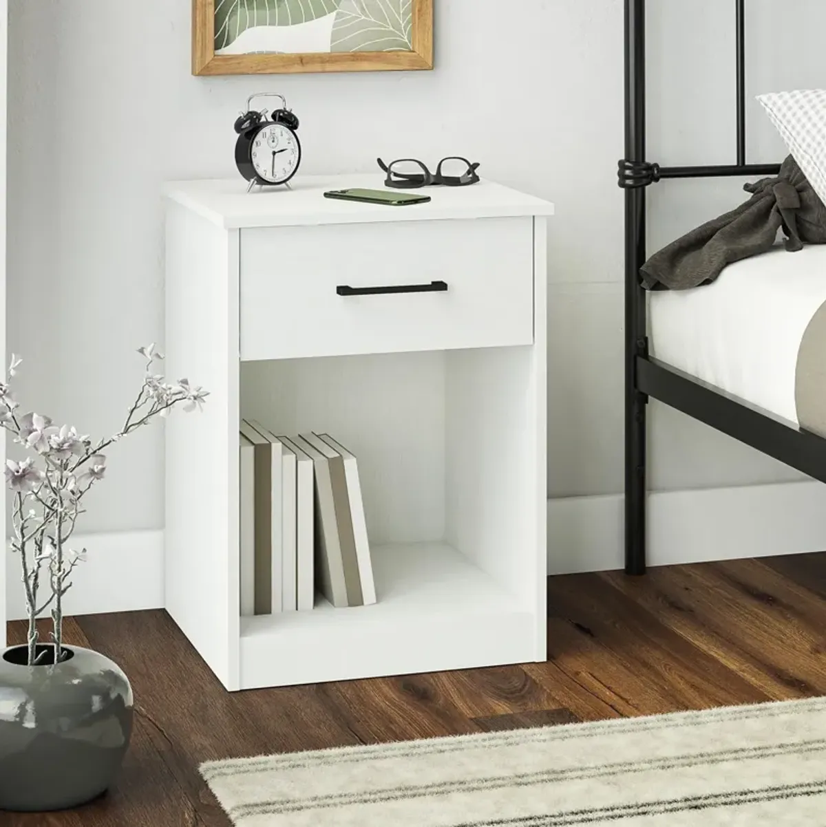 Easy Build Pearce Nightstand with Drawer with Interlocking SwitchLock™ System