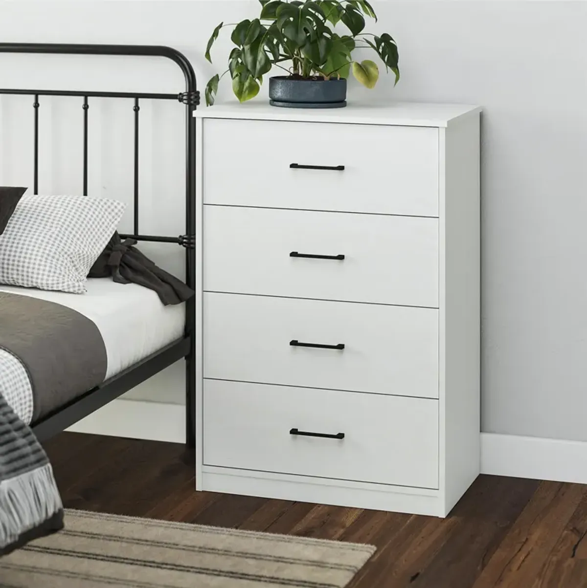 Easy Build Pearce 4 Drawer Dresser with Interlocking SwitchLock™ System