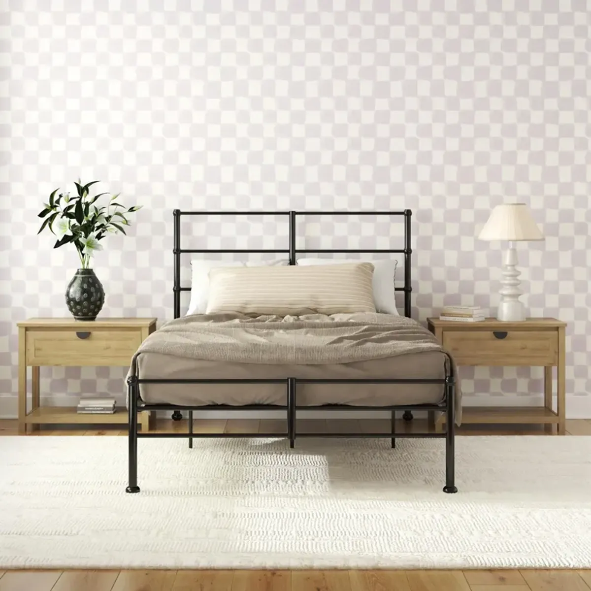 MacKenzie Adaptable Metal Platform Bed