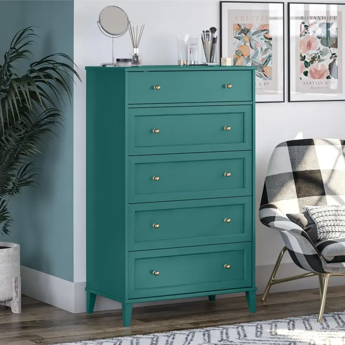 Monticello Tall 5 Drawer Dresser with Gold Accents