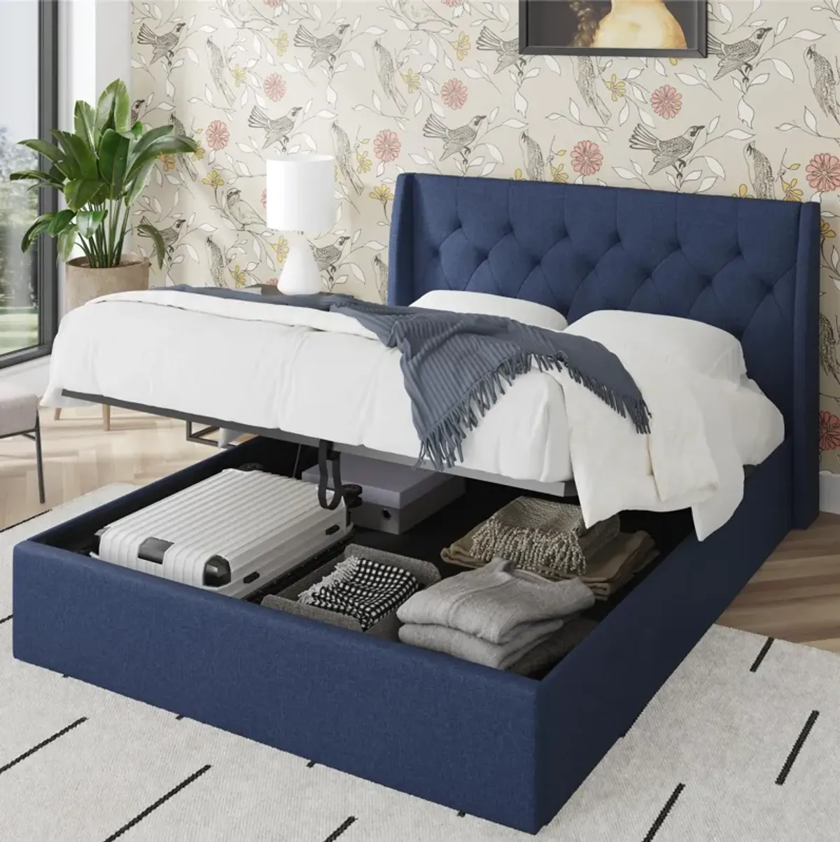 Her Majesty Bed with Storage