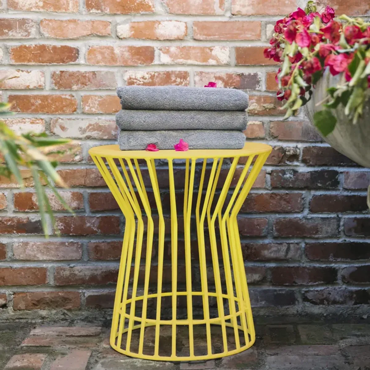 Roberta Outdoor/Indoor Side Table