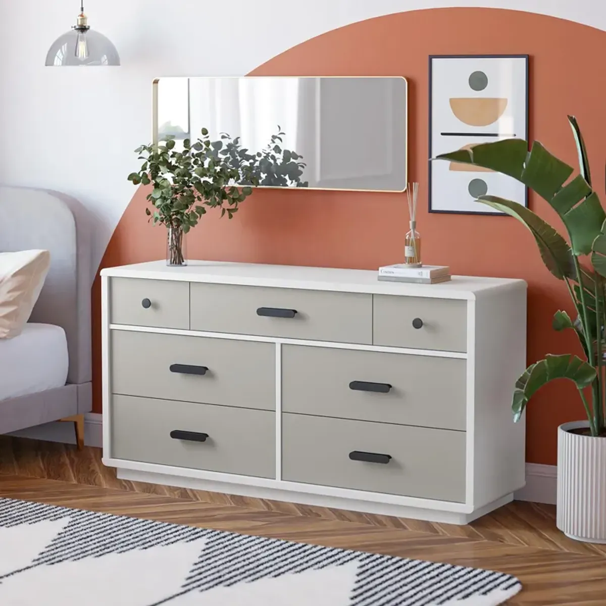 Valencia 7 Drawer Wide Dresser