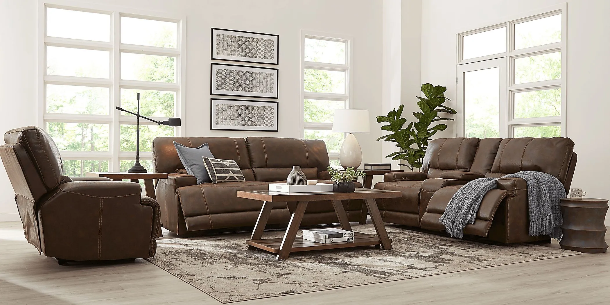 Warrendale Chocolate Power Reclining Console Loveseat