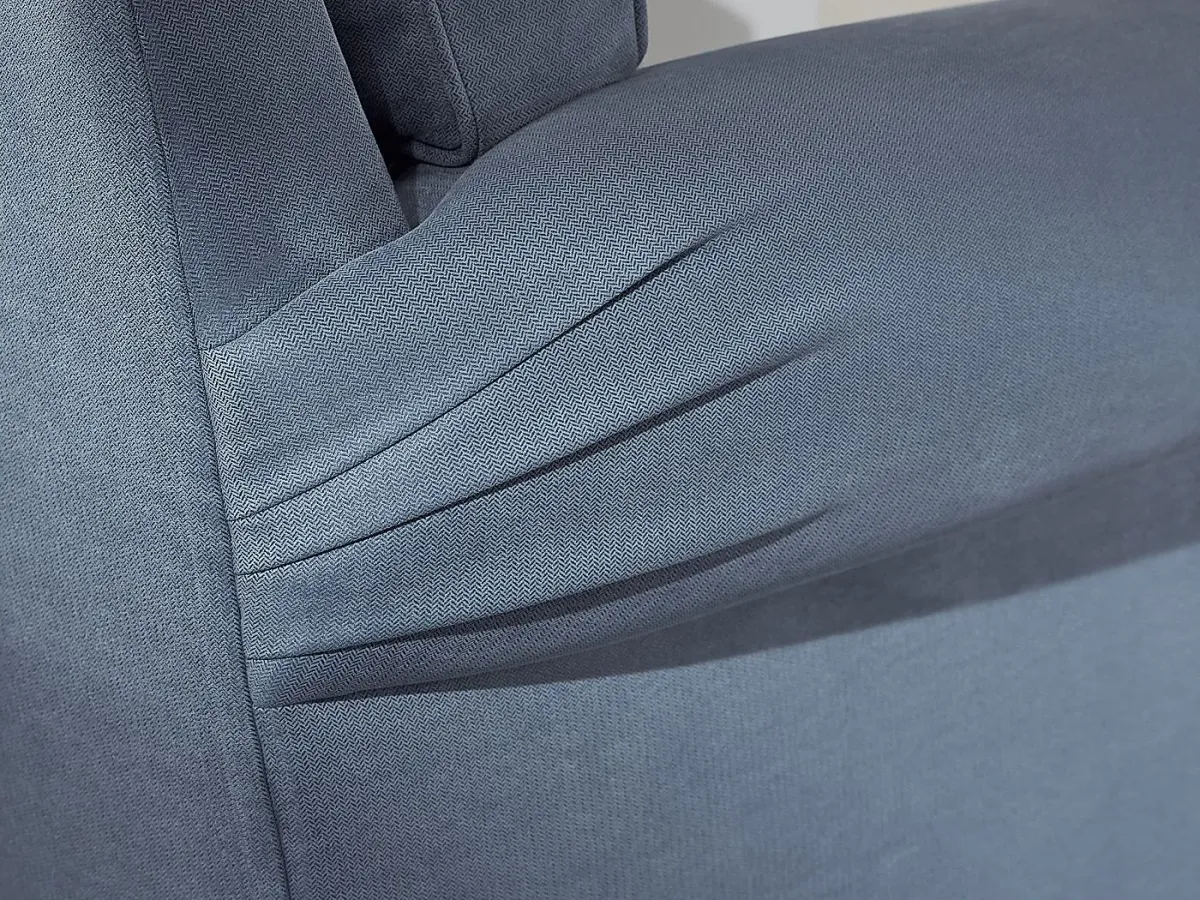 Bellingham Blue Microfiber 7 Pc Living Room with Gel Foam Sleeper Sofa