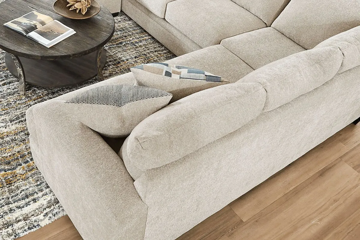Copley Place Linen 2 Pc Sectional