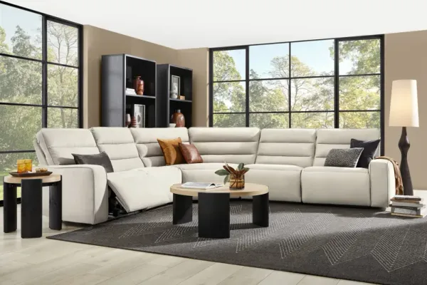 Del Mar Ivory 8 Pc Dual Power Sectional Living Room