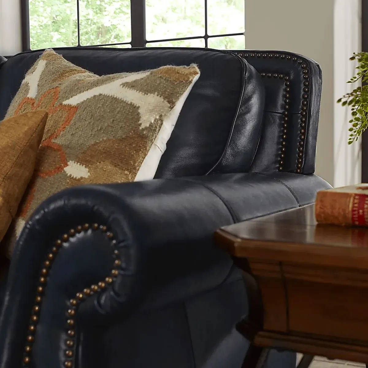 Calvano Blue Leather Loveseat