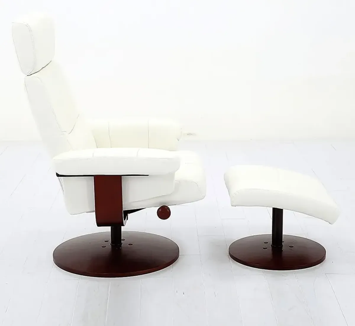 Runelle White Recliner and Ottoman